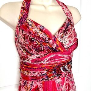 Adrianna Papel Occasions  Halter Pink printed tiered cocktail dress, size 4